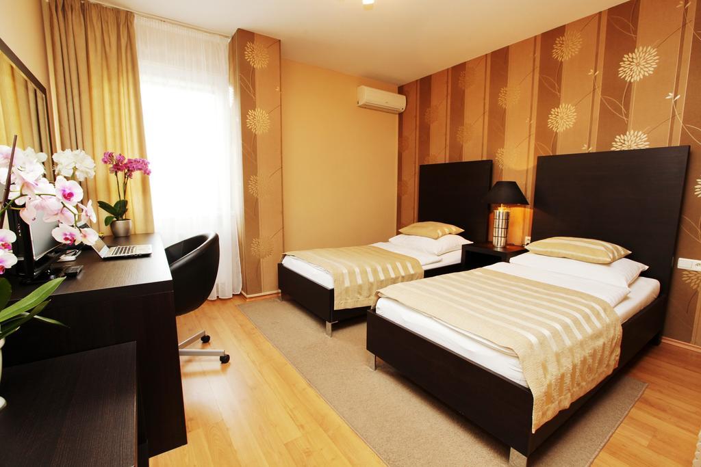 City Hotel Nitra With Free Parking Kamer foto