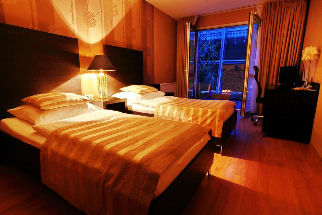 City Hotel Nitra With Free Parking Kamer foto