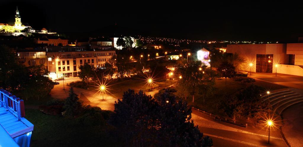 City Hotel Nitra With Free Parking Buitenkant foto